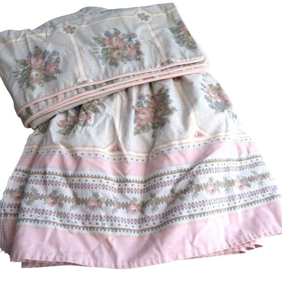 Vintage Louis Nichole Pink Floral Full Size Bed Skirt 2 Shams Set Cottage Chic - Picture 1 of 11
